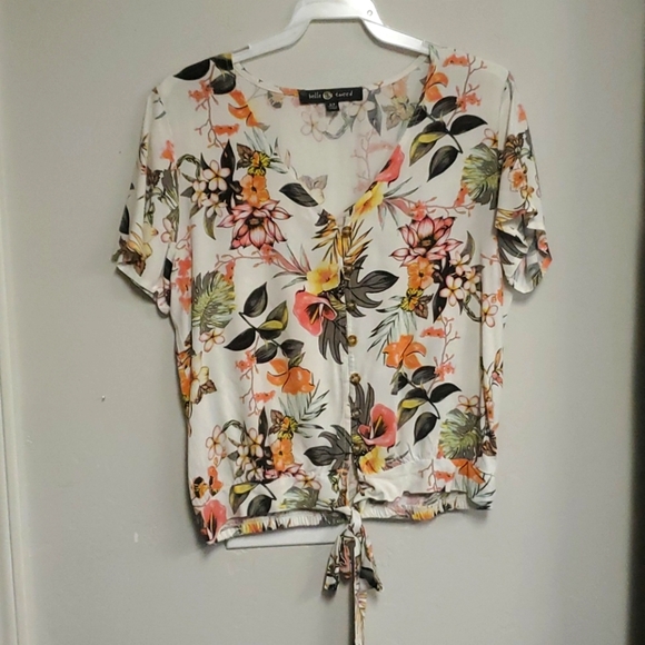Tops - White floral blouse